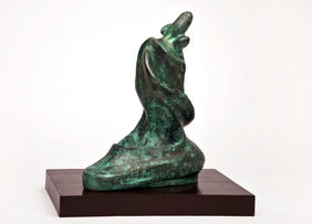 Mother and Child by Manjari Goenka, Sculpture | Mojarto