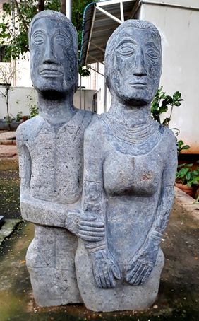 Couple by Karoona Moorthy, Sculpture | Mojarto