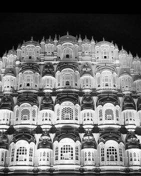 Hawa Mahal in Monochrome – A Regal Dance of Light and Lattice by Anirban Ghosh, Photography | Mojarto