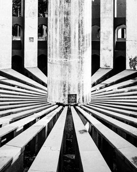 Celestial Geometry – Radial Precision from India’s Astronomical Heritage by Anirban Ghosh, Photography | Mojarto